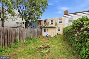 2442 E Gordon St, Philadelphia, PA 19125 - Photo 12