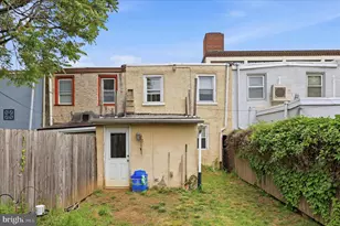 2442 E Gordon St, Philadelphia, PA 19125 - Photo 36