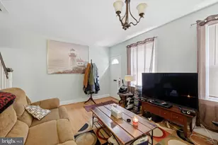 2442 E Gordon St, Philadelphia, PA 19125 - Photo 16