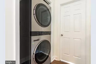 870 N 19th Street, Philadelphia, PA 19130 - Photo 30