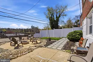 748 Hill Rd, Philadelphia, PA 19128 - Photo 20