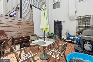 2205 Kater, Philadelphia, PA 19146 - Photo 18