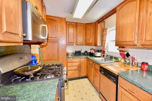 2851 Welsh Rd, Philadelphia, PA 19152 - Photo 12
