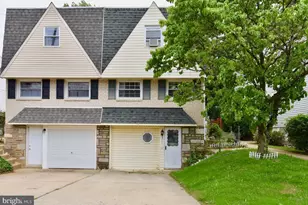 2851 Welsh Rd, Philadelphia, PA 19152 - Photo 2