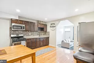 1203 S 16th St, Philadelphia, PA 19146 - Photo 6