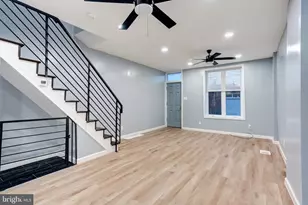 2010 S Chadwick St, Philadelphia, PA 19145 - Photo 2