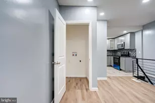2010 S Chadwick St, Philadelphia, PA 19145 - Photo 20
