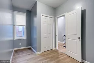 2010 S Chadwick St, Philadelphia, PA 19145 - Photo 10