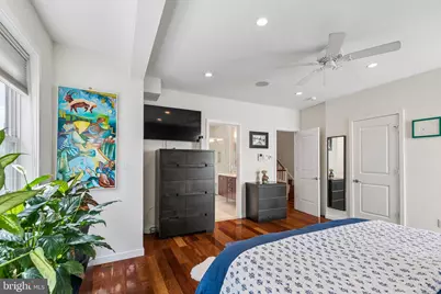 811 S 20th Street #B, Philadelphia, PA 19146 - Photo 14