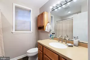 1818 S 13th St, Philadelphia, PA 19148 - Photo 8