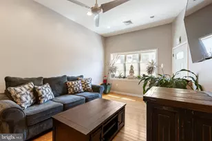 1818 S 13th St, Philadelphia, PA 19148 - Photo 2