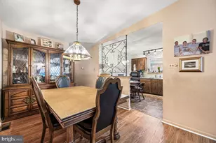 2345 Griffith St, Philadelphia, PA 19152 - Photo 6