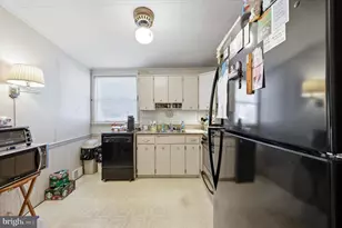 139 Dimarco Dr, Philadelphia, PA 19154 - Photo 8