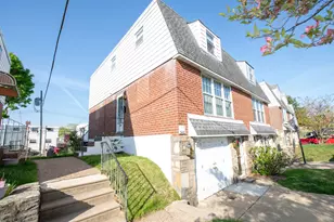 3410 Aubrey Ave, Philadelphia, PA 19114 - Photo 4