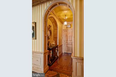 237 S 18th Street #4B, Philadelphia, PA 19103 - Photo 40