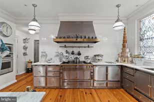 237 S 18th St, Philadelphia, PA 19103 - Photo 14