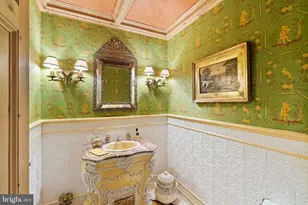 237 S 18th St, Philadelphia, PA 19103 - Photo 38