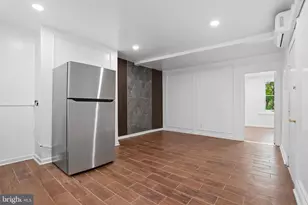 252 E Girard Ave, Philadelphia, PA 19125 - Photo 2