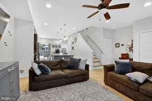 1504 Earl St, Philadelphia, PA 19125 - Photo 4