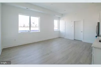 2201 Washington Avenue #UNIT 407, Philadelphia, PA 19146 - Photo 4
