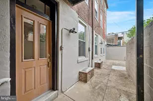 402 Fairmount Ave, Philadelphia, PA 19123 - Photo 22