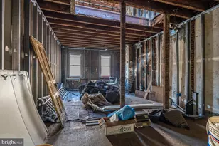 949 S 9th St, Philadelphia, PA 19147 - Photo 22