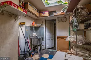 949 S 9th St, Philadelphia, PA 19147 - Photo 28
