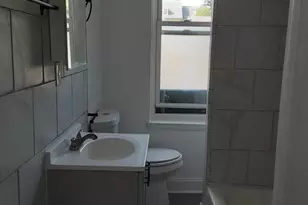 39 E Church Ln, Philadelphia, PA 19144 - Photo 6