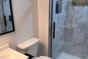 1338 Hicks St, Philadelphia, PA 19146 - Photo 6