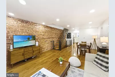 312 Manton Street, Philadelphia, PA 19147 - Photo 2