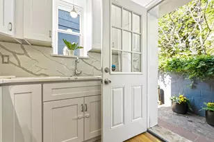 312 Manton St, Philadelphia, PA 19147 - Photo 16
