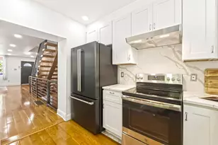 312 Manton St, Philadelphia, PA 19147 - Photo 12