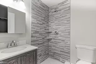 1702 N Gratz St, Philadelphia, PA 19121 - Photo 6