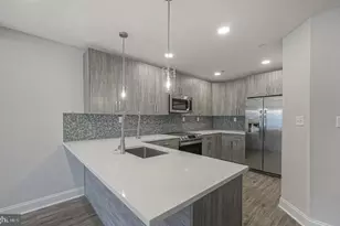 1702 N Gratz St, Philadelphia, PA 19121 - Photo 4