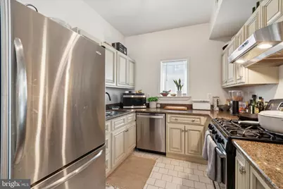 408 E Girard Avenue, Philadelphia, PA 19125 - Photo 12