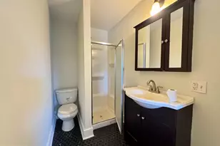 2228 Fairmount Ave, Philadelphia, PA 19130 - Photo 4