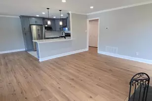 5026 N Convent Ln, Philadelphia, PA 19114 - Photo 12