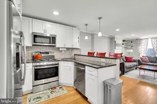 2508 E Sergeant St, Philadelphia, PA 19125 - Photo 12