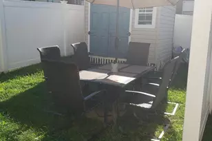3718 Merrick Rd, Philadelphia, PA 19129 - Photo 10