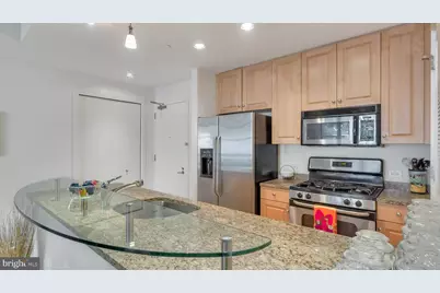 317 Vine Street #109, Philadelphia, PA 19106 - Photo 10