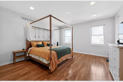 1923 S 6th Street, Philadelphia, PA 19148 - Photo 16