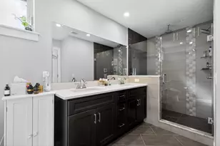 1923 S 6th St, Philadelphia, PA 19148 - Photo 18