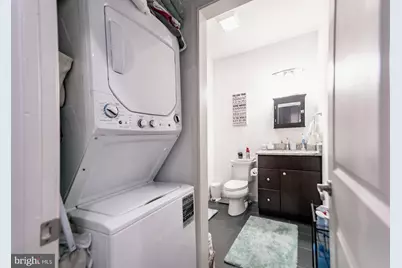 427 Monroe Street #UNIT 403, Philadelphia, PA 19146 - Photo 6