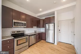 427 Monroe St, Philadelphia, PA 19146 - Photo 2