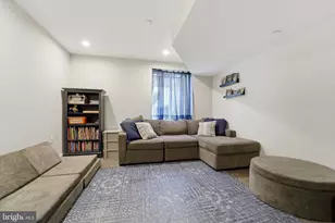 1337 S Opal St, Philadelphia, PA 19146 - Photo 24