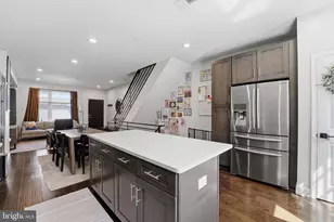 1337 S Opal St, Philadelphia, PA 19146 - Photo 10