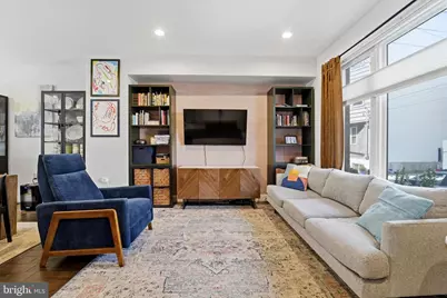 1337 S Opal Street, Philadelphia, PA 19146 - Photo 2