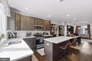 1337 S Opal St, Philadelphia, PA 19146 - Photo 8