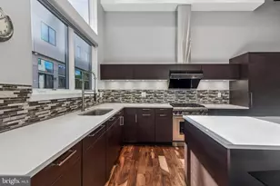 817 N Orkney St, Philadelphia, PA 19123 - Photo 46