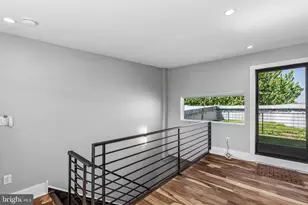 817 N Orkney St, Philadelphia, PA 19123 - Photo 10